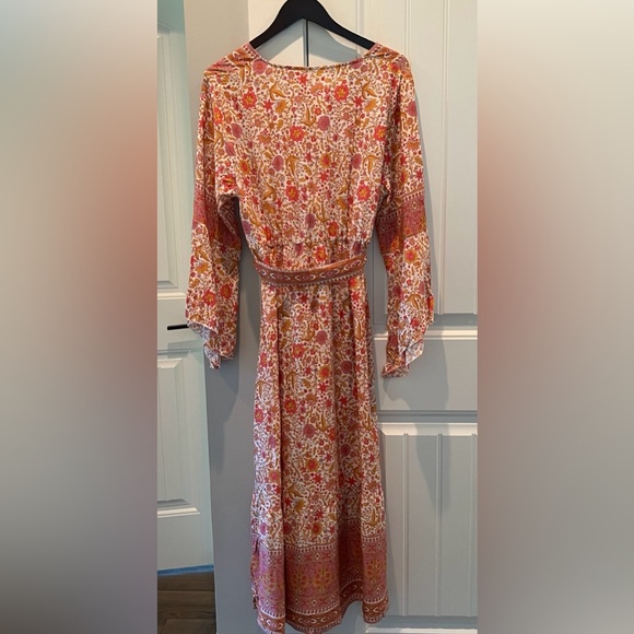 NEW Viscose Boho Maxi dress with tie belt. - Picture 3 of 6